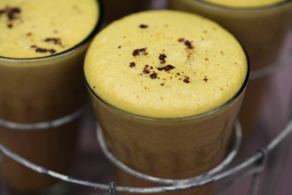 tasty-turmeric-chai-dairy-free-latte-drink-recipe