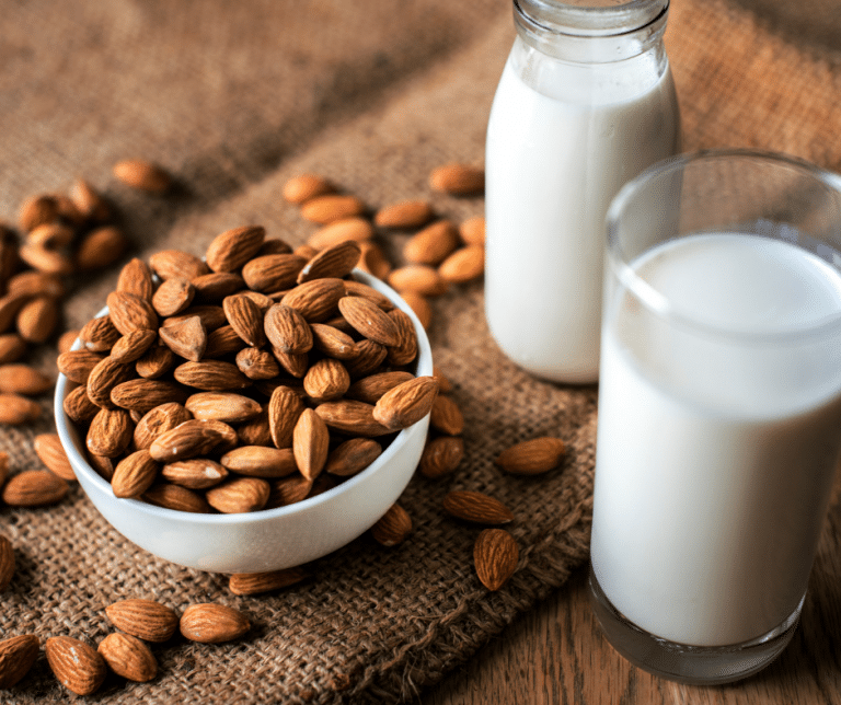 almond-milk-hormonesbalance