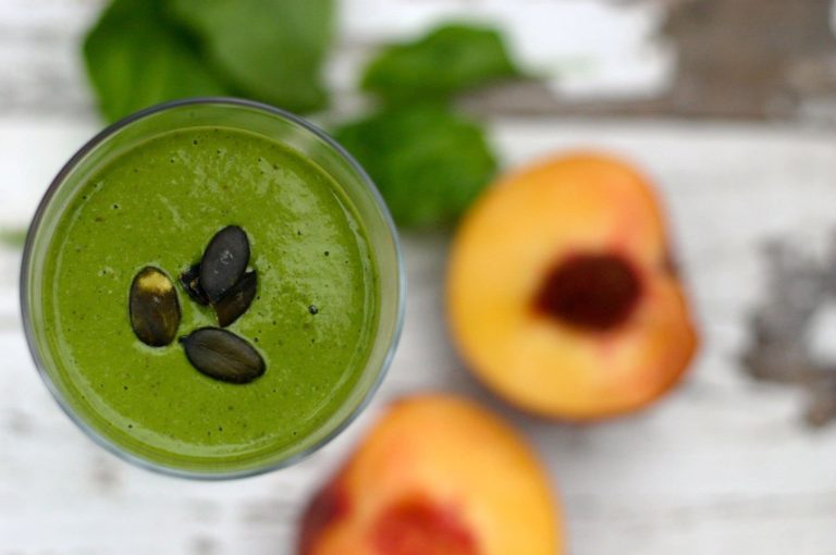 Spinach Peach Smoothie