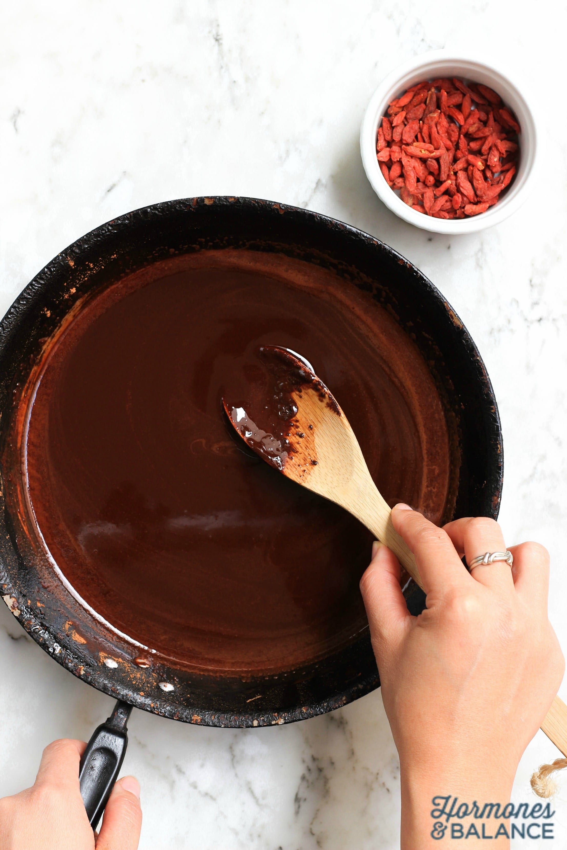 Homemade Chocolate with Goji Berries and Chili Powder Dessert Recipe