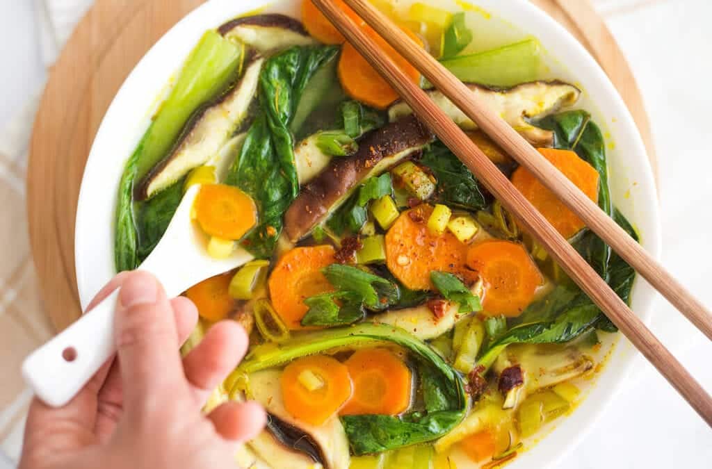 Immune-Boosting Turmeric Detox Veggie Soup