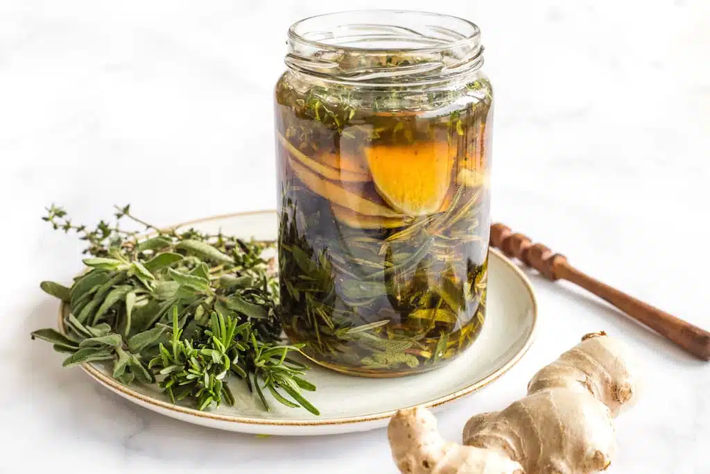 Herbal Honey to Protect Against Colds—Rosemary, Sage, and Thyme