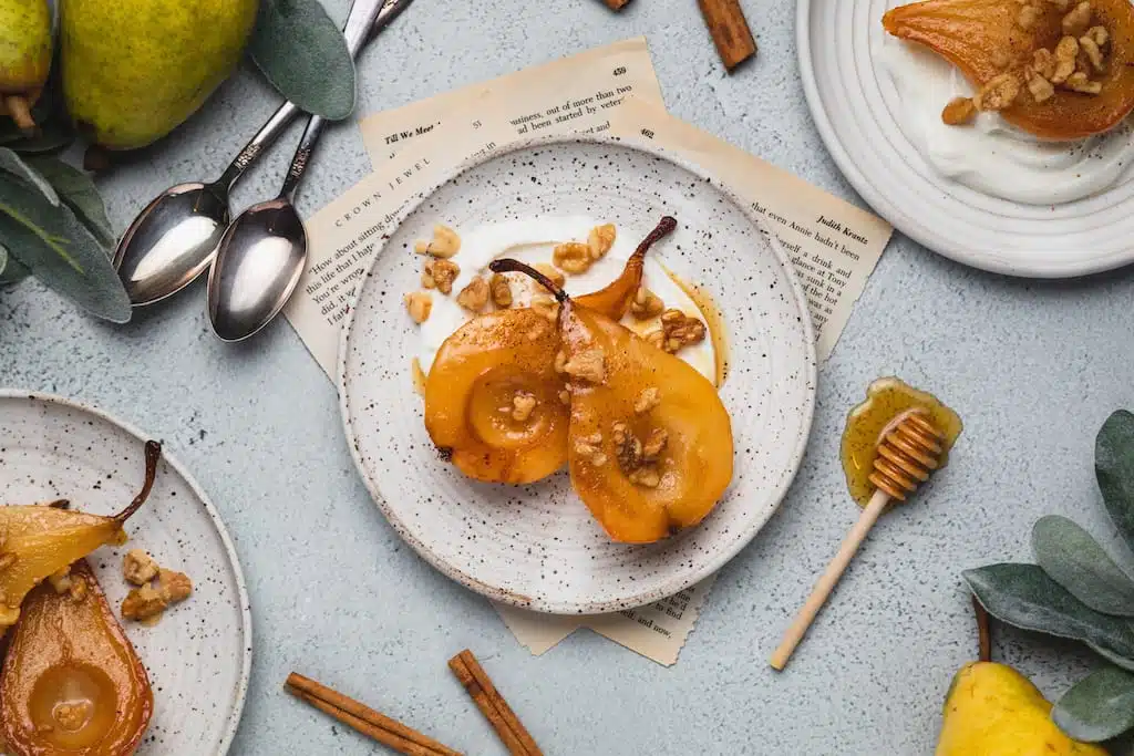 My warm and rich rum and honey roasted pears allow you to indulge mindfully, cutting out excess sugar and inflammatory ingredients, but sacrificing none of the flavor.