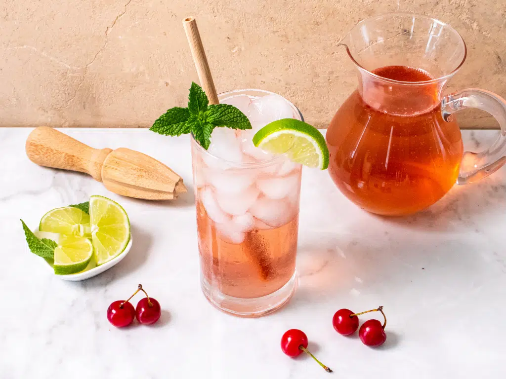 Cherry Lime Electrolyte Spritz